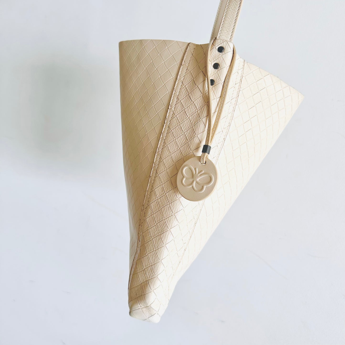 Bottega Veneta BV Intrecciato White Nappa Woven Leather Butterfly Shoulder Sling Bag