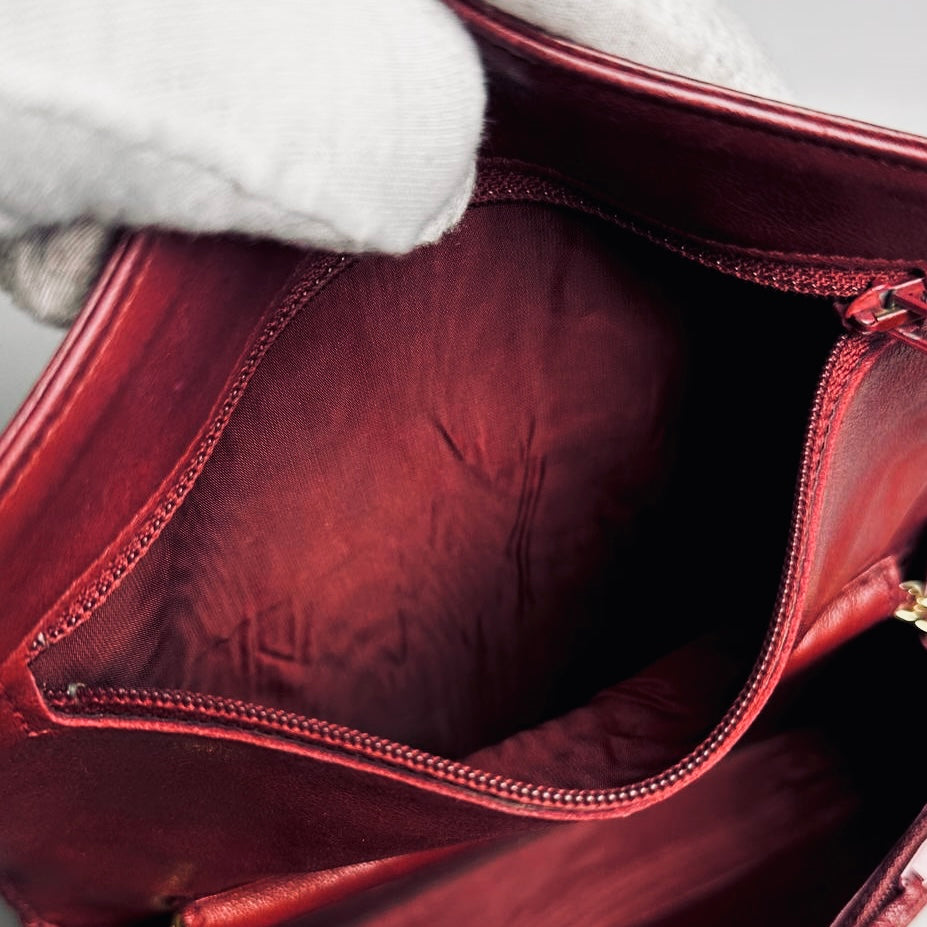 Chanel Red GHW Caviar Leather Giant CC Logo Vintage Flap WOC Wallet On Chain Shoulder Sling Bag 3s