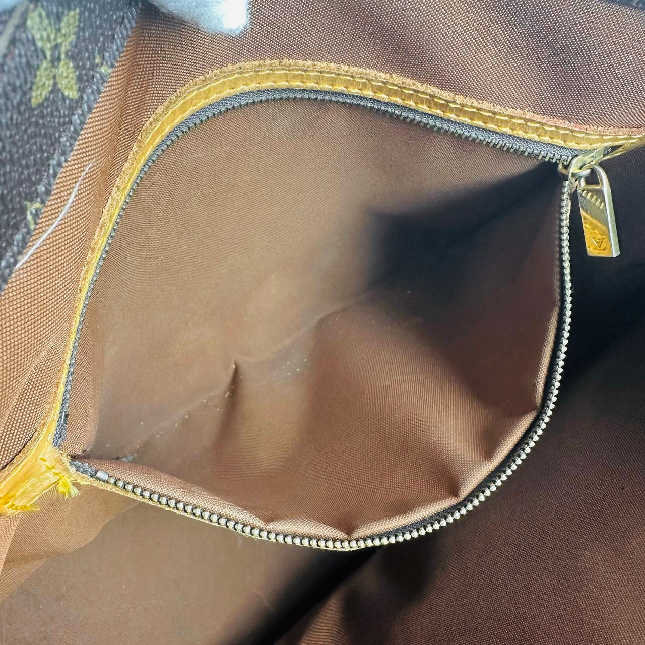 Louis Vuitton LV Luco Monogram Logo GHW Vintage Shoulder Shopper Tote Bag