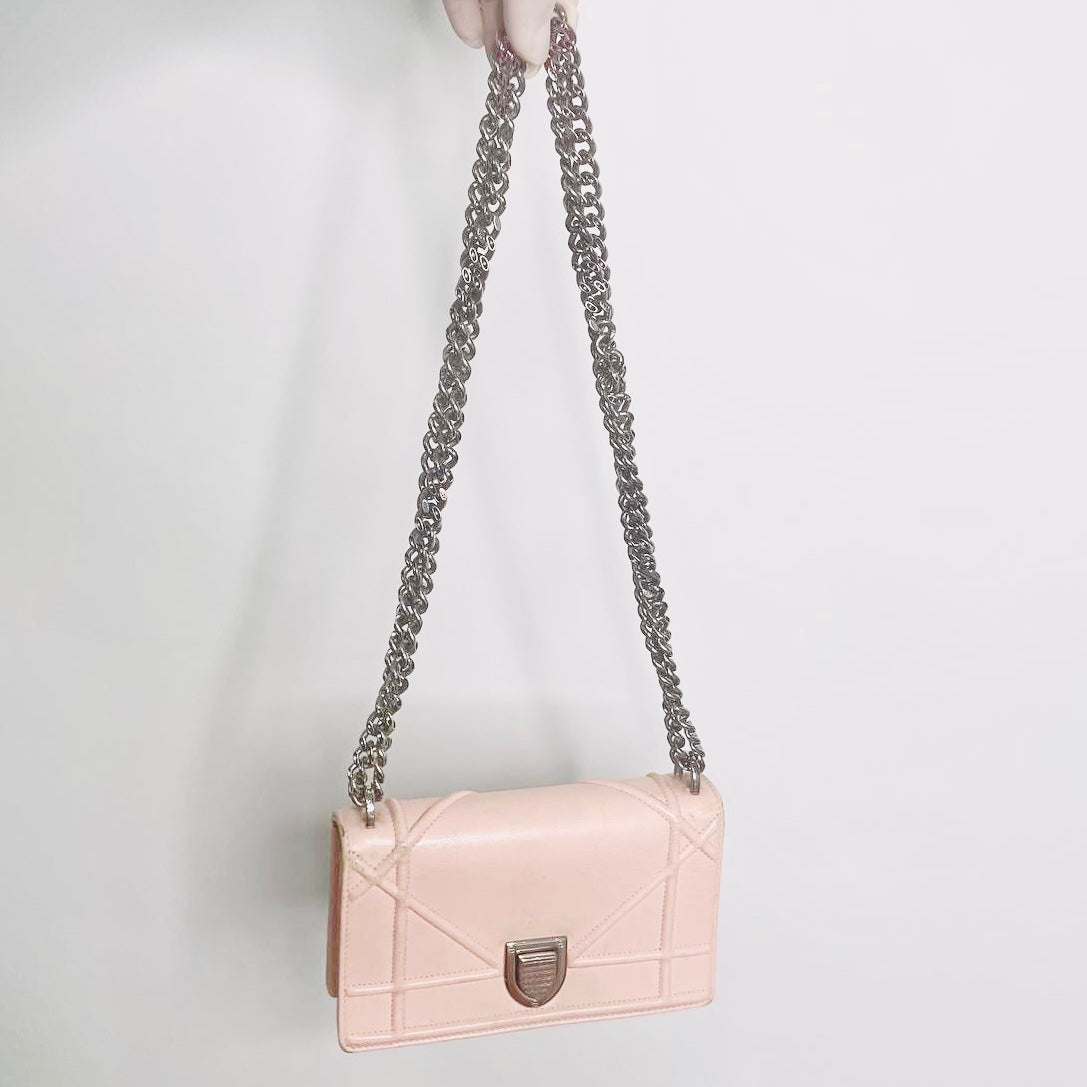 Christian Dior Diorama Pale Pink Monogram Logo Cannage Quilted Leather 2-Way Flap Small Shoulder Sling Chain Bag