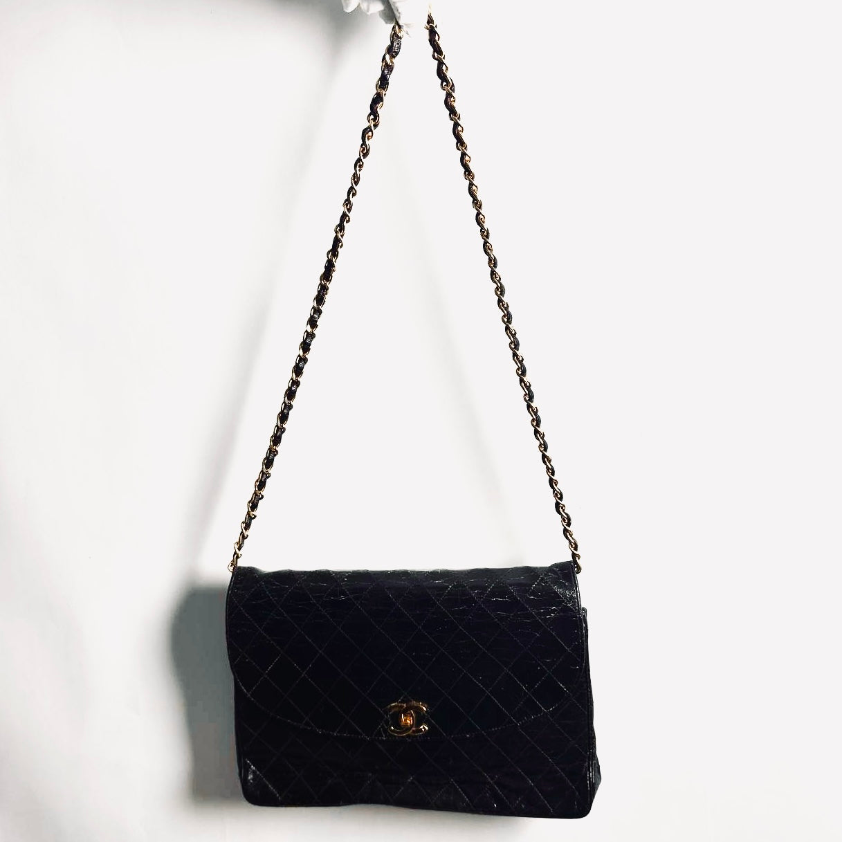 Chanel CC Black GHW Logo Classic Flap Quilted Lambskin Turnlock Vintage Shoulder Sling Bag 0s