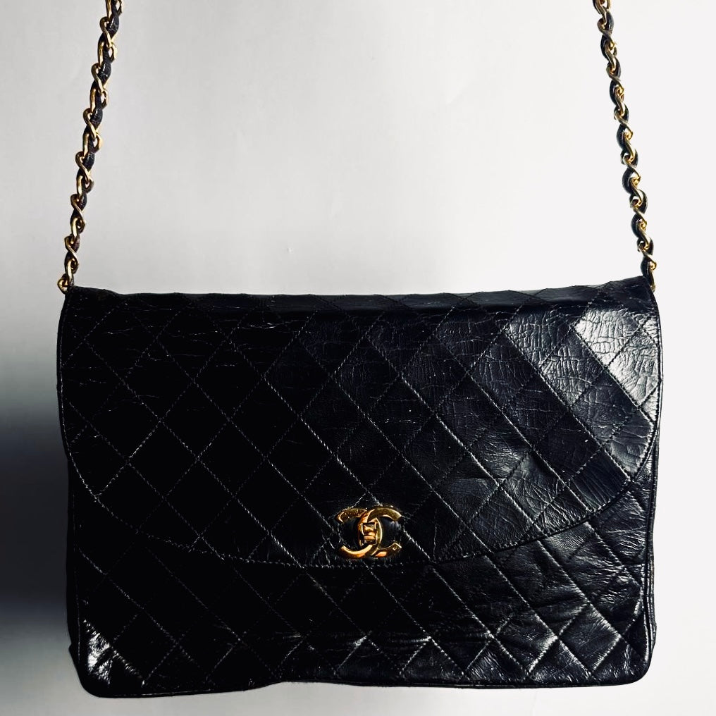 Chanel CC Black GHW Logo Classic Flap Quilted Lambskin Turnlock Vintage Shoulder Sling Bag 0s