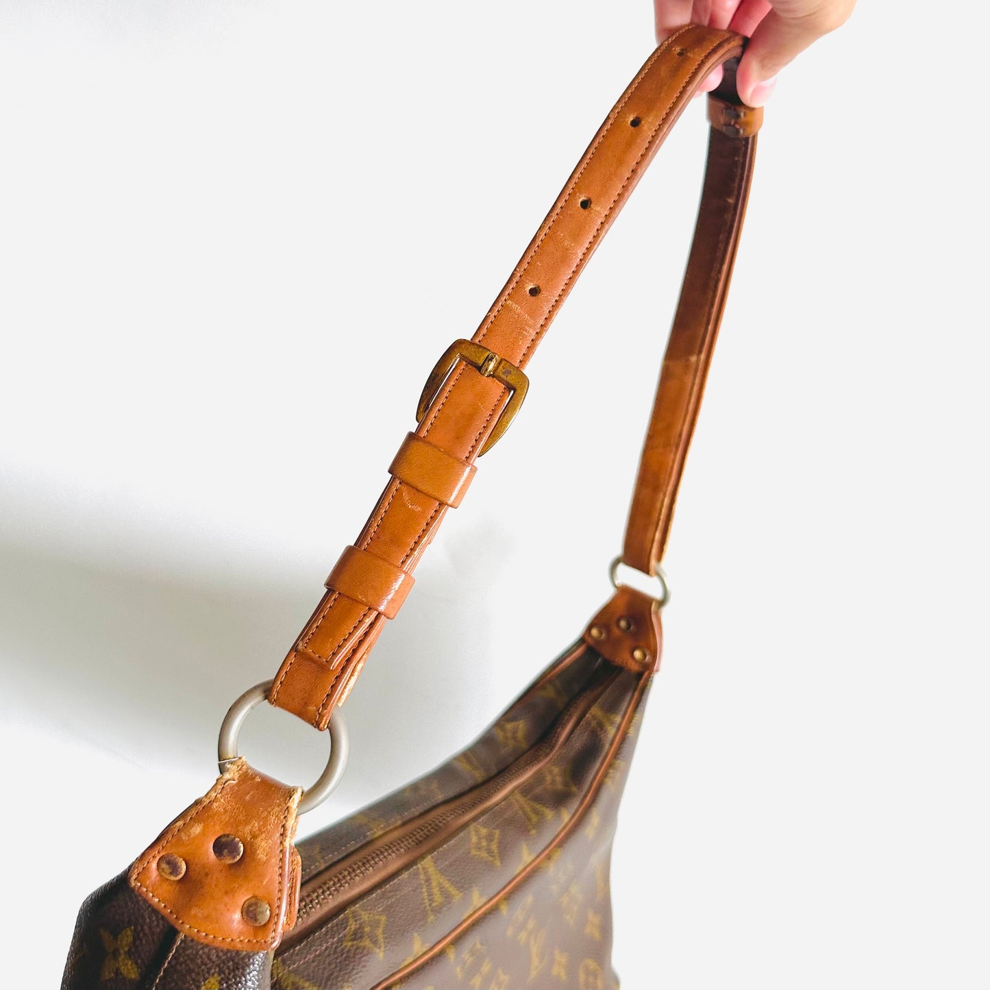 Louis Vuitton LV Boulogne Monogram Logo GHW Baguette Hobo Vintage Shoulder Sling Bag