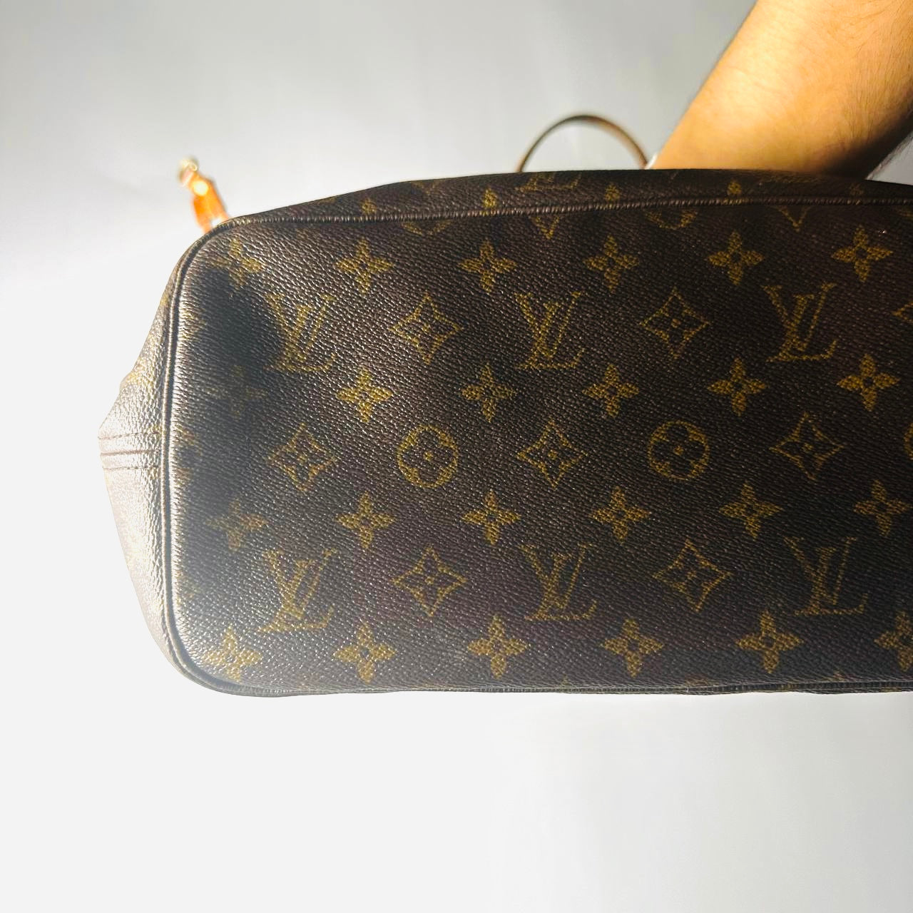 Louis Vuitton LV Neverfull MM Monogram Logo GHW Shoulder Shopper Tote Bag
