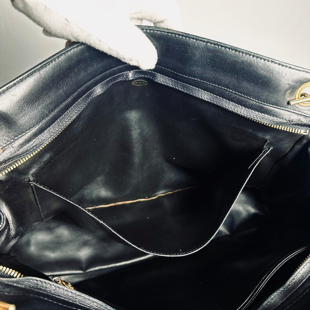 Chanel Black GHW Giant CC Logo Quilted Lambskin Vintage Shoulder Sling Tote Bag 1s