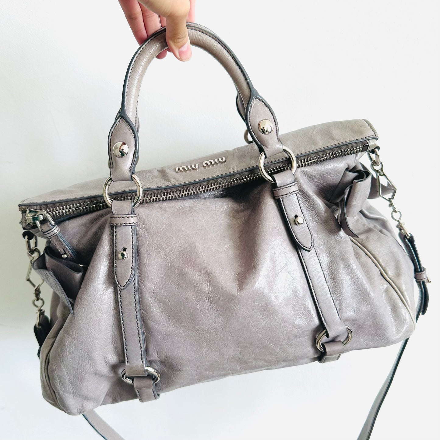 Miu Miu Grey Bow Vitello Lux Classic Logo 2-Way Shopper Shoulder Sling Tote Bag