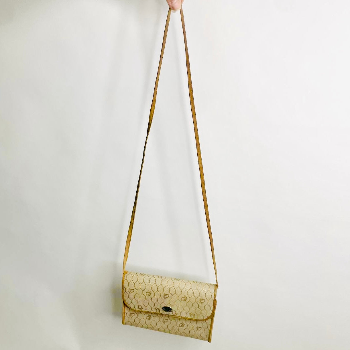 Christian Dior CD Beige Honeycomb GHW Oblique Monogram Logo Vintage Flap Shoulder Sling Bag