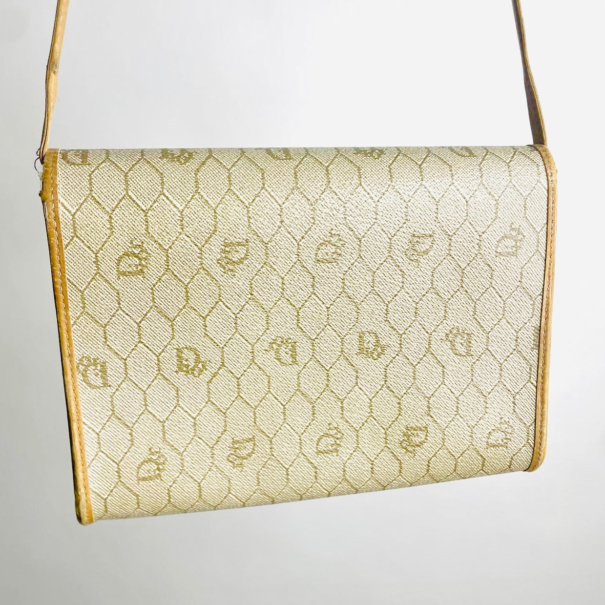 Christian Dior CD Beige Honeycomb GHW Oblique Monogram Logo Vintage Flap Shoulder Sling Bag
