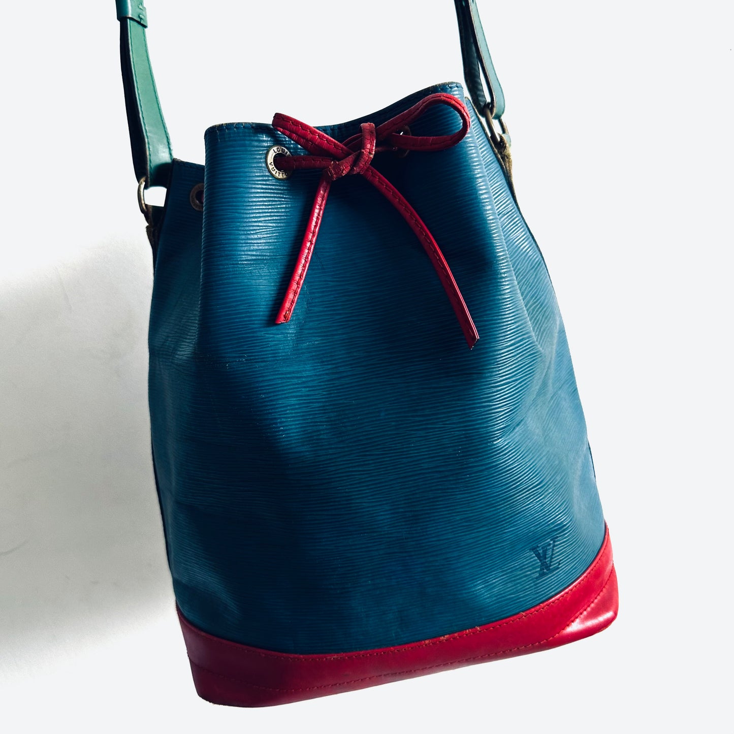 Louis Vuitton LV Red / Blue / Green GHW Epi Leather Petit Noe Bucket Monogram Logo Shoulder Sling Bag