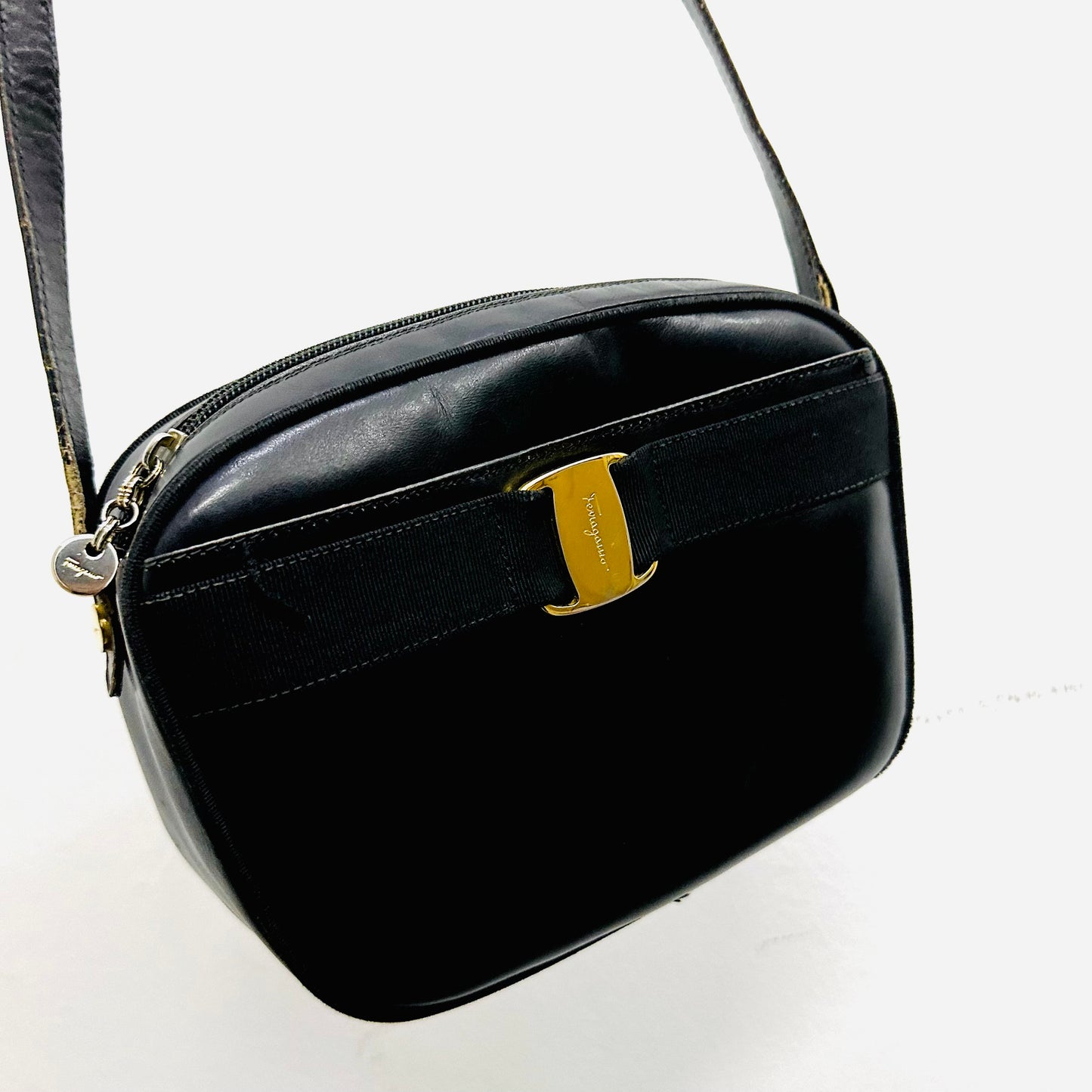 Salvatore Ferragamo Vara Bow Black GHW Monogram Logo Smooth Leather Camera Shoulder Sling Bag