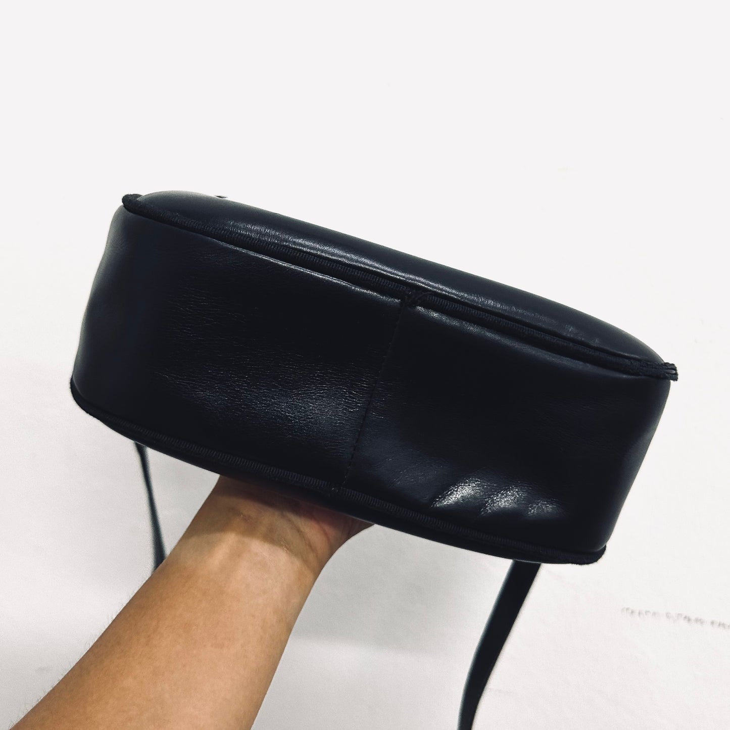 Salvatore Ferragamo Vara Bow Black GHW Monogram Logo Smooth Leather Camera Shoulder Sling Bag