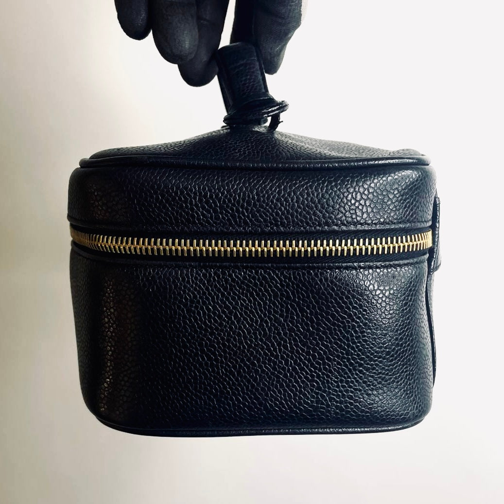 Chanel Black GHW Giant CC Logo Caviar Wide Horizontal Vanity Case Vintage Top Handle Bag 3s