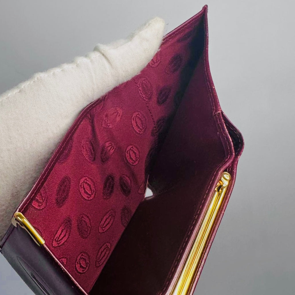 Cartier Must / Mast de Cartier Maroon Burgundy GHW Smooth Leather Flap Trifold Compact Wallet