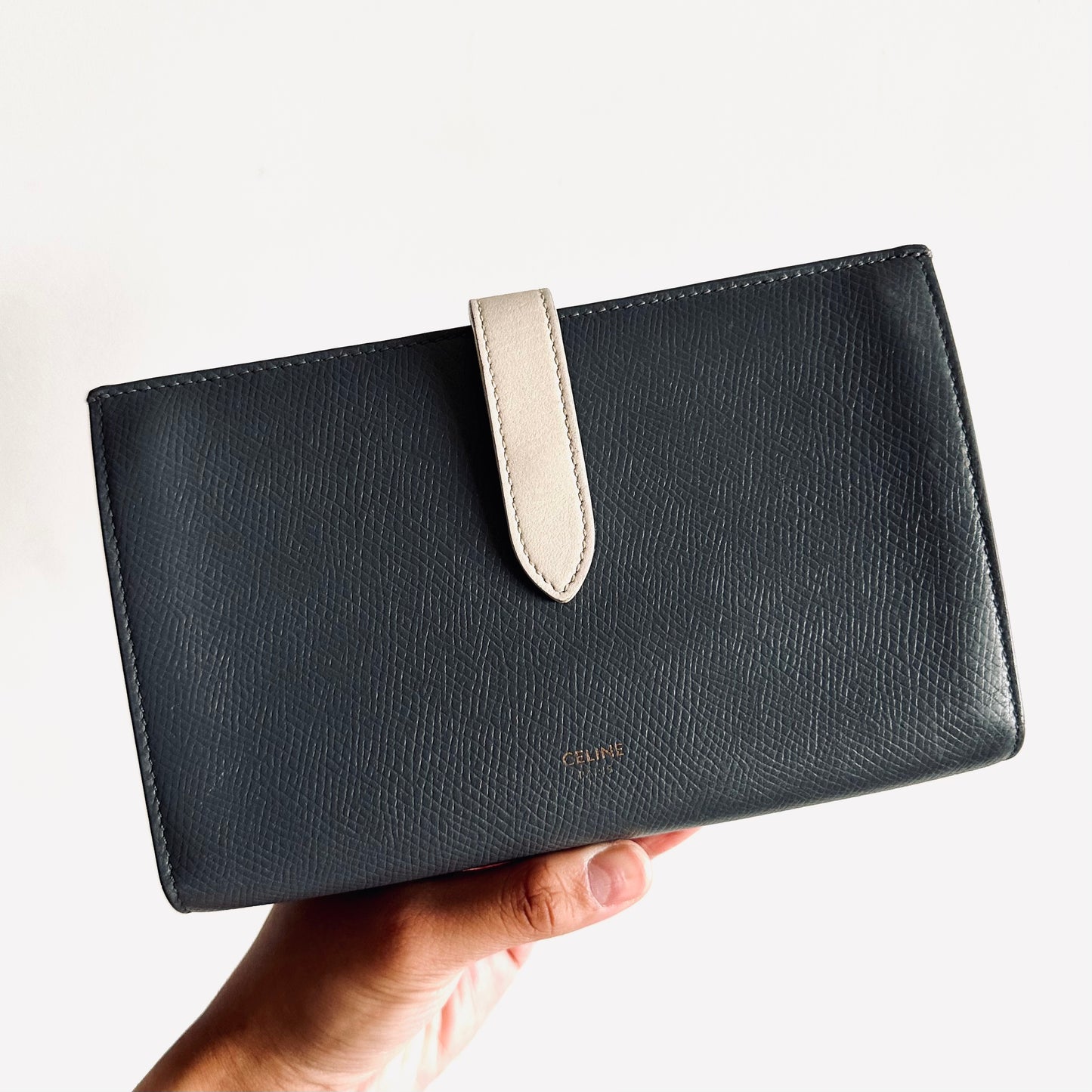 Celine Pebble Grey GHW Large Grained Calfskin Leather Logo Strap Bifold Wallet