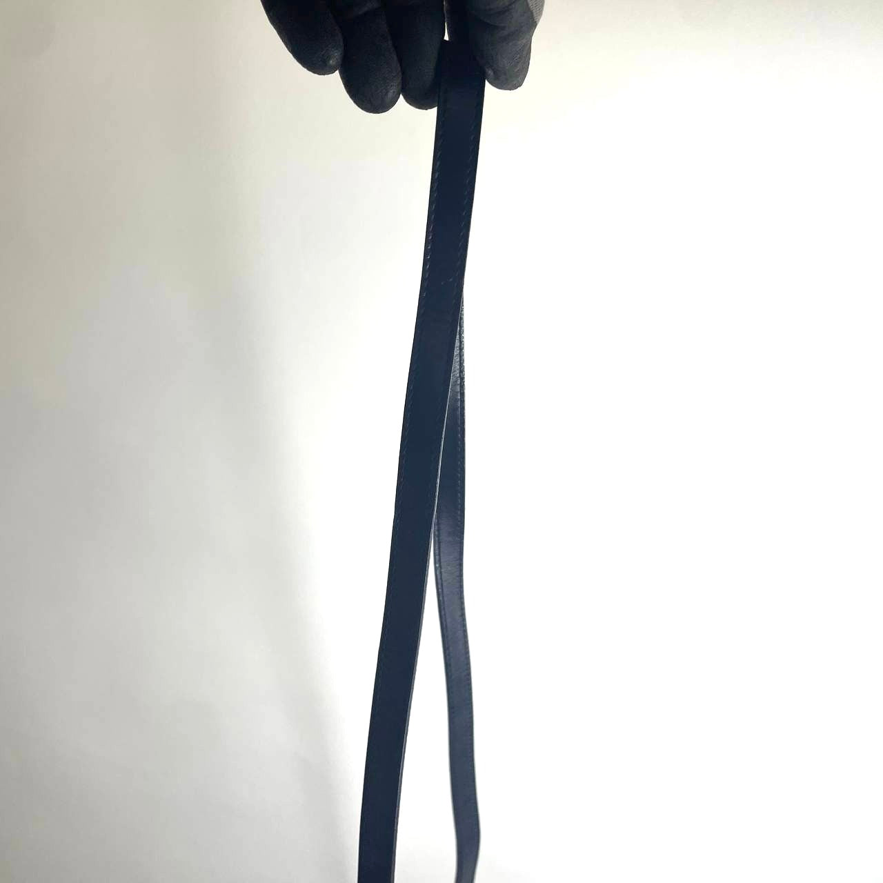 Salvatore Ferragamo Black GHW Vara Bow Camera Smooth Leather Shoulder Sling Bag