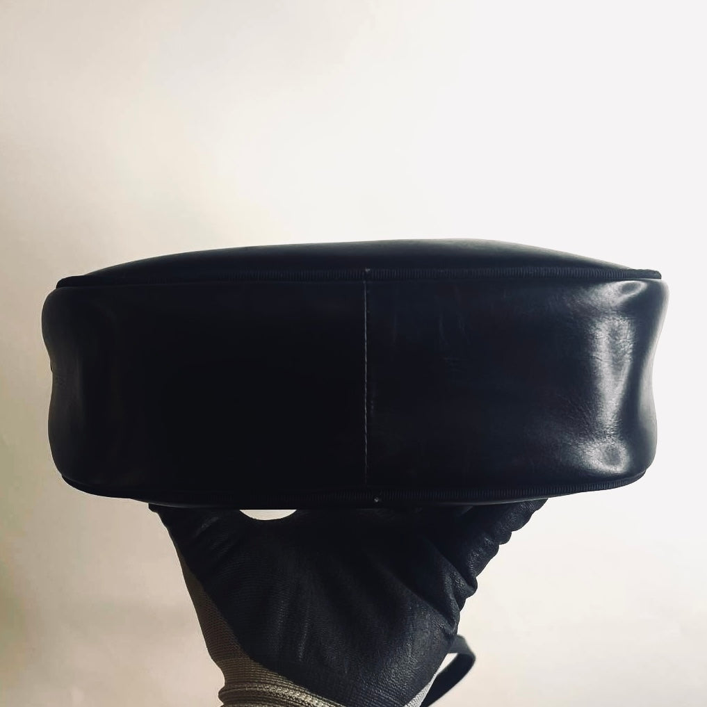 Salvatore Ferragamo Black GHW Vara Bow Camera Smooth Leather Shoulder Sling Bag