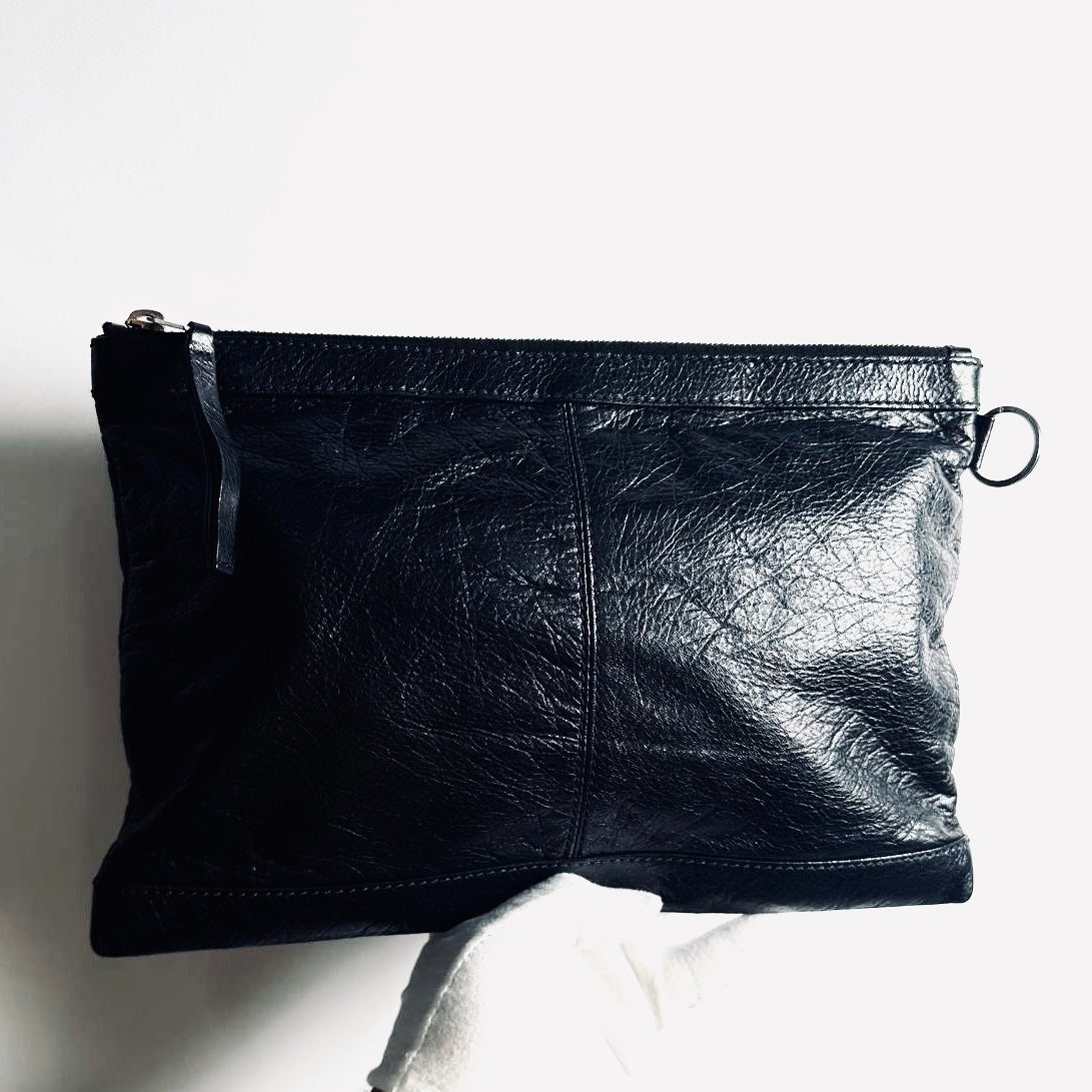 Balenciaga Black Giant Stud City Everyday Medium Classic Clip M Leather Zip Clutch Folio Pouch Case
