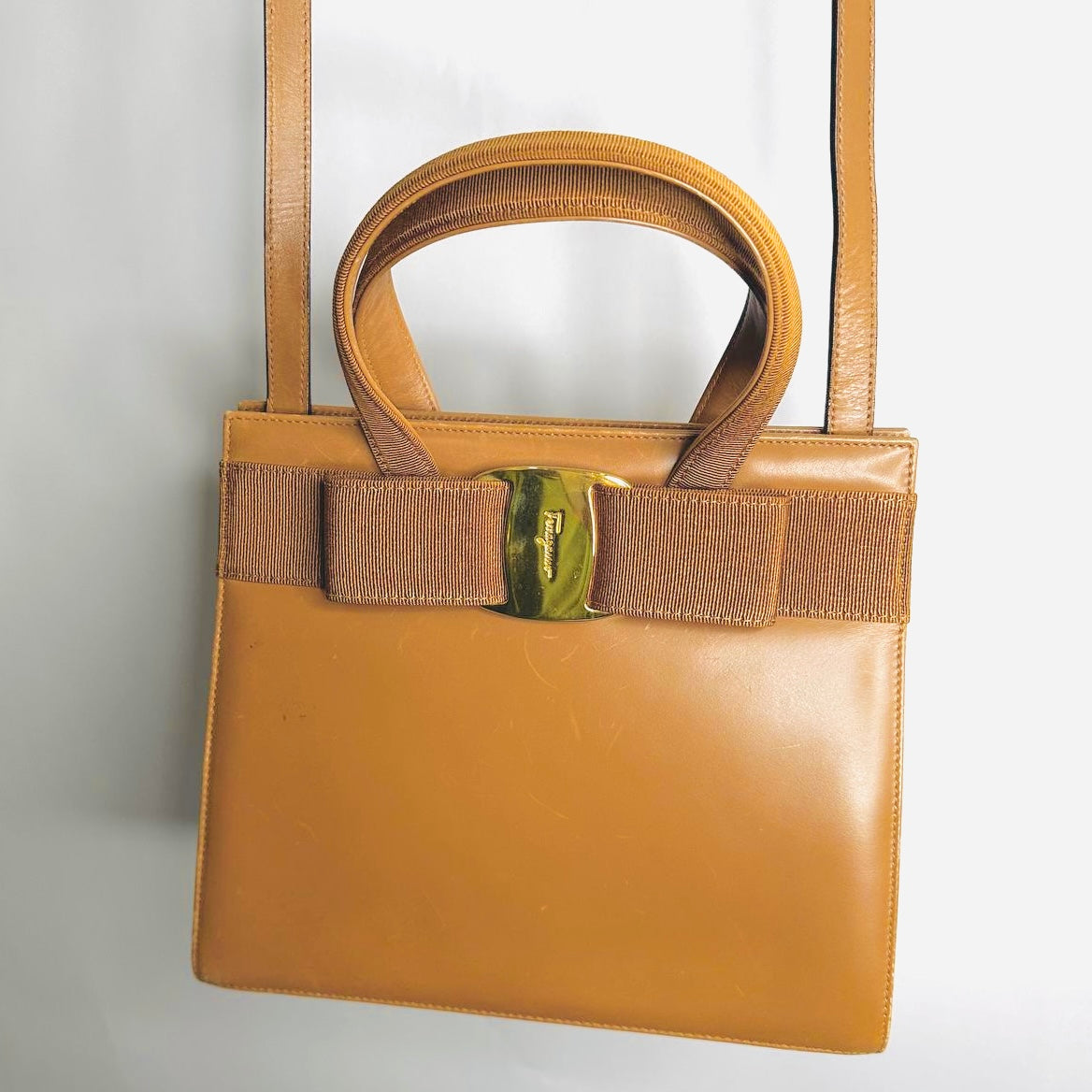 Salvatore Ferragamo Vara Bow Kelly Caramel Brown GHW Monogram Logo Smooth Leather 2-Way Top Handle Shoulder Sling Bag