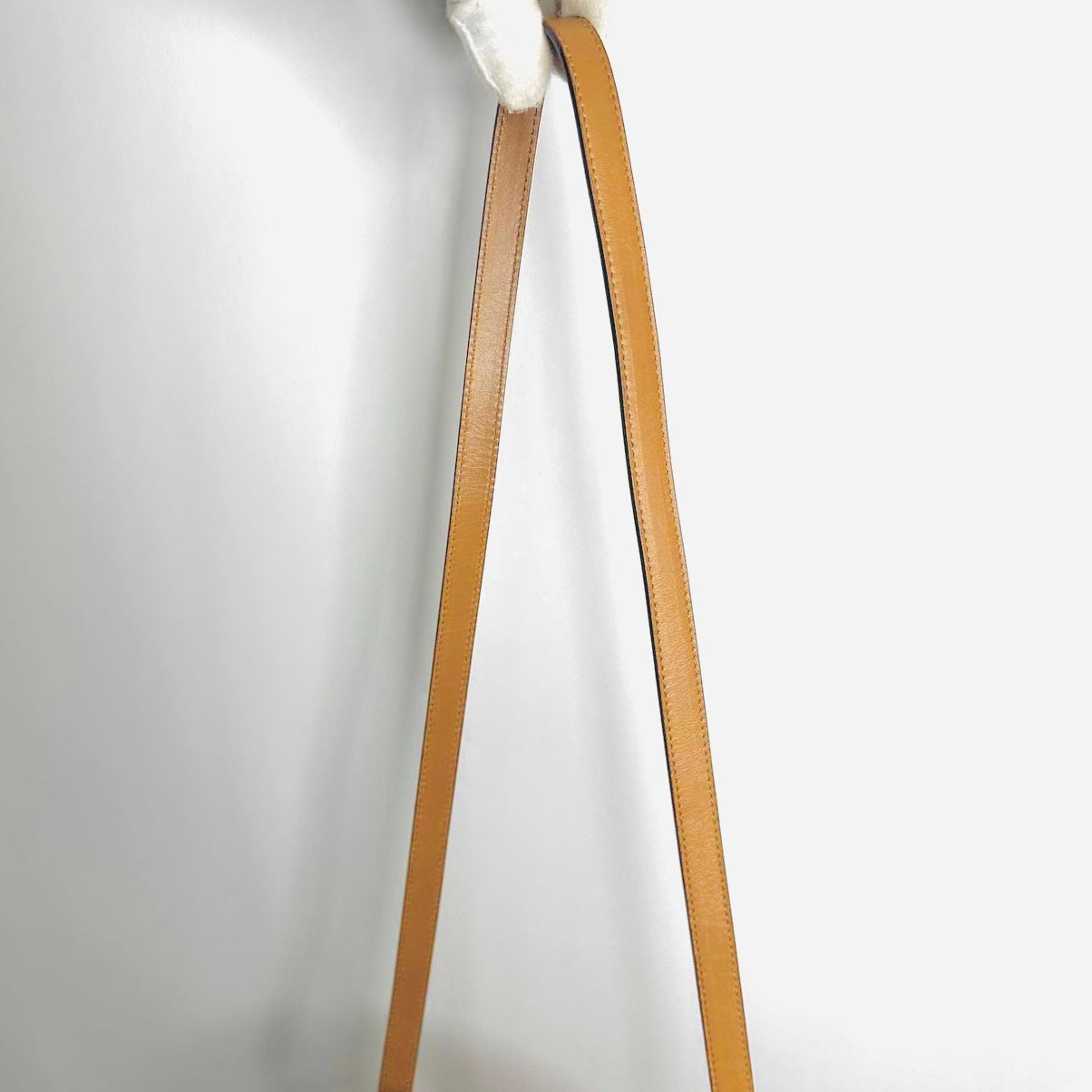 Salvatore Ferragamo Vara Bow Kelly Caramel Brown GHW Monogram Logo Smooth Leather 2-Way Top Handle Shoulder Sling Bag