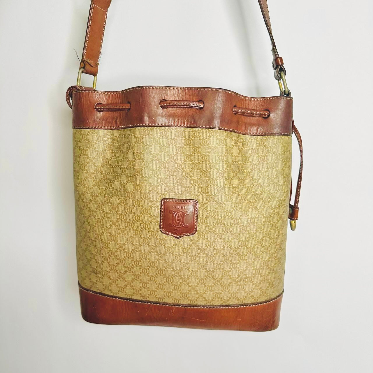 Celine Beige GHW Triomphe Macadam Monogram Logo Vintage Bucket Drawstring Shoulder Sling Bag With Pouch