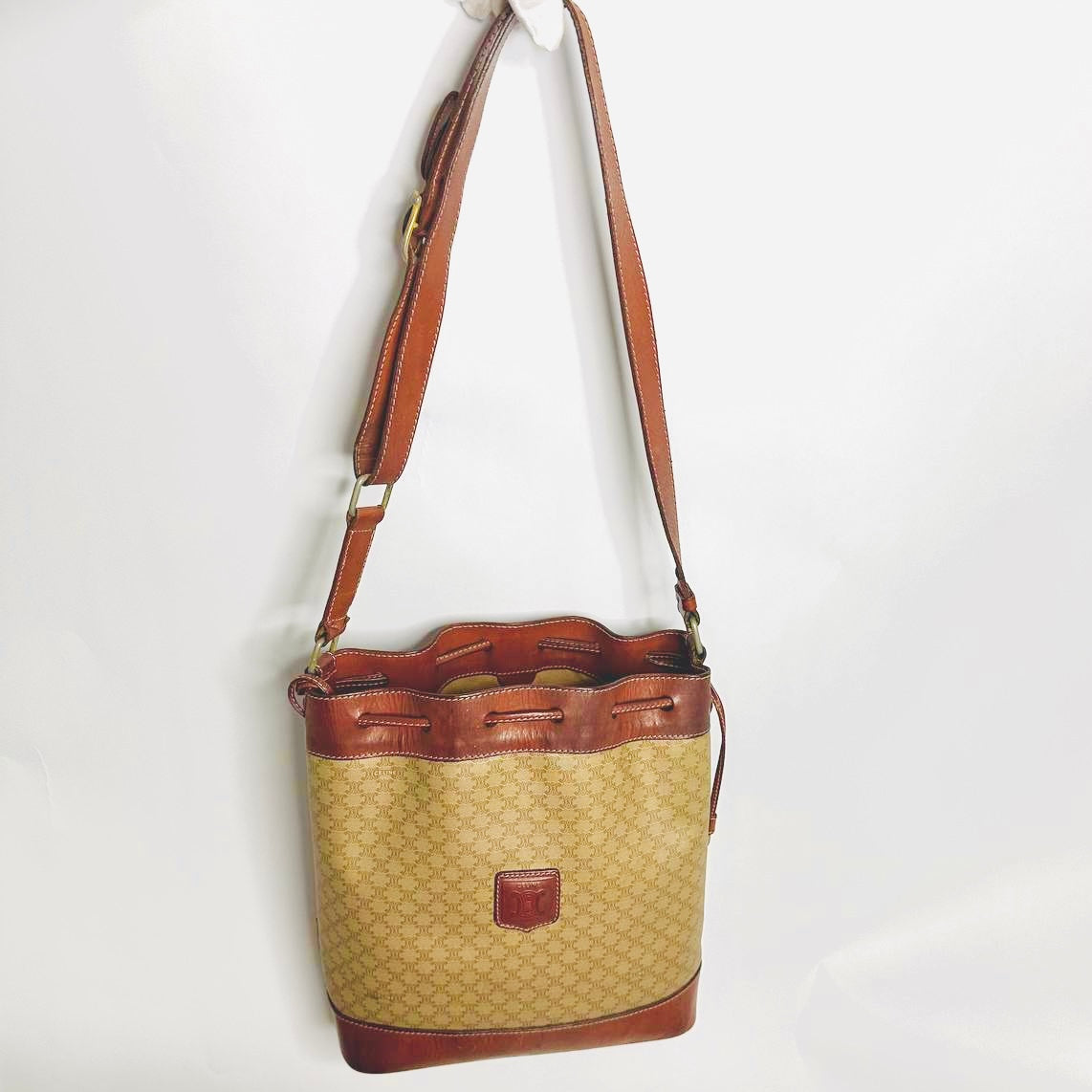 Celine Beige GHW Triomphe Macadam Monogram Logo Vintage Bucket Drawstring Shoulder Sling Bag With Pouch