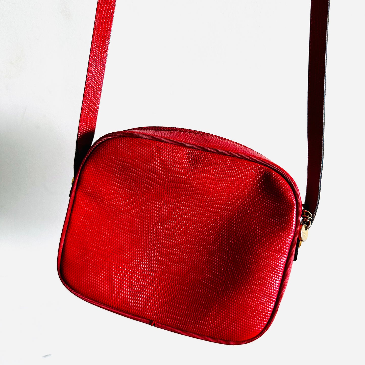 Salvatore Ferragamo Vara Bow Cherry Red GHW Camera Embossed Leather Shoulder Sling Bag
