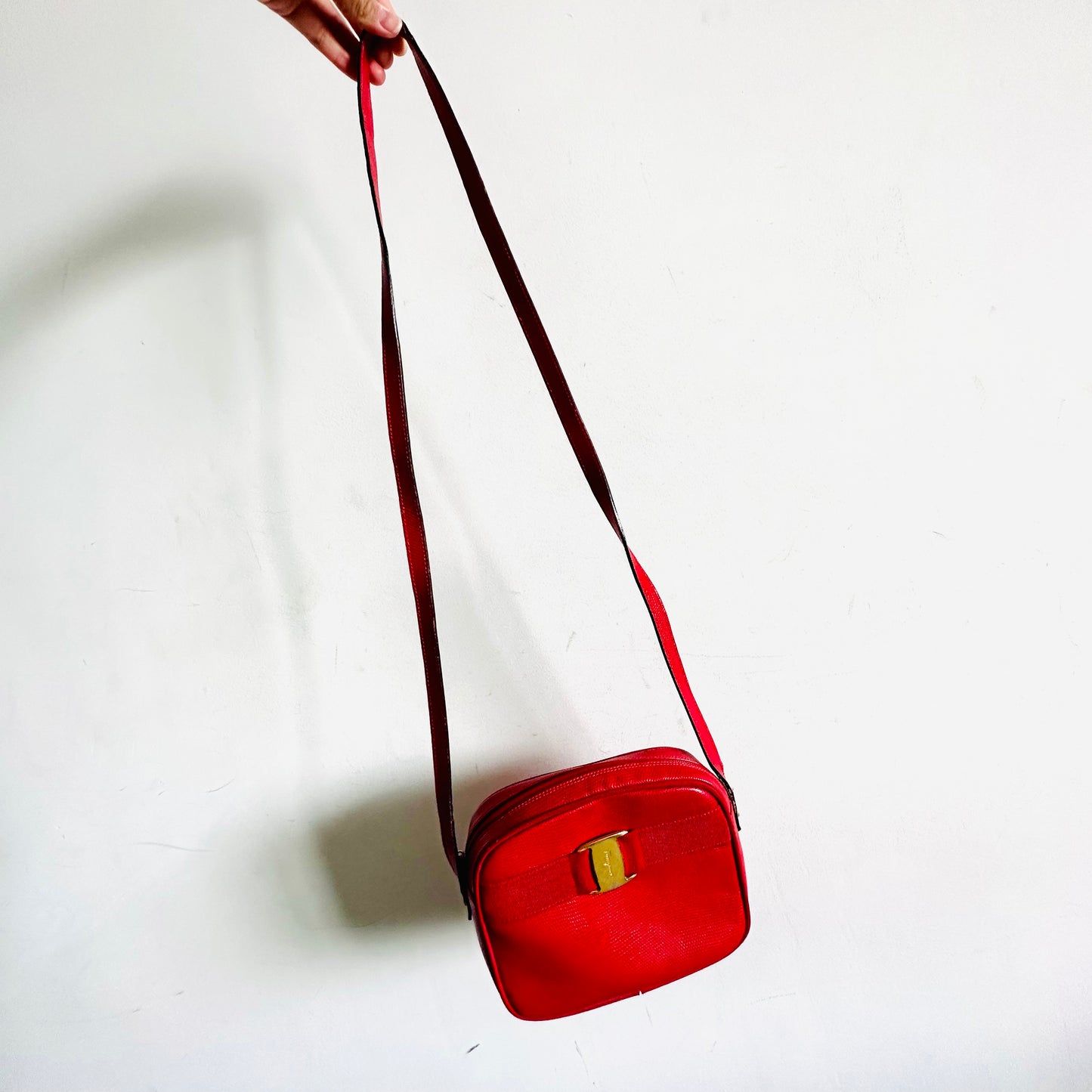 Salvatore Ferragamo Vara Bow Cherry Red GHW Camera Embossed Leather Shoulder Sling Bag