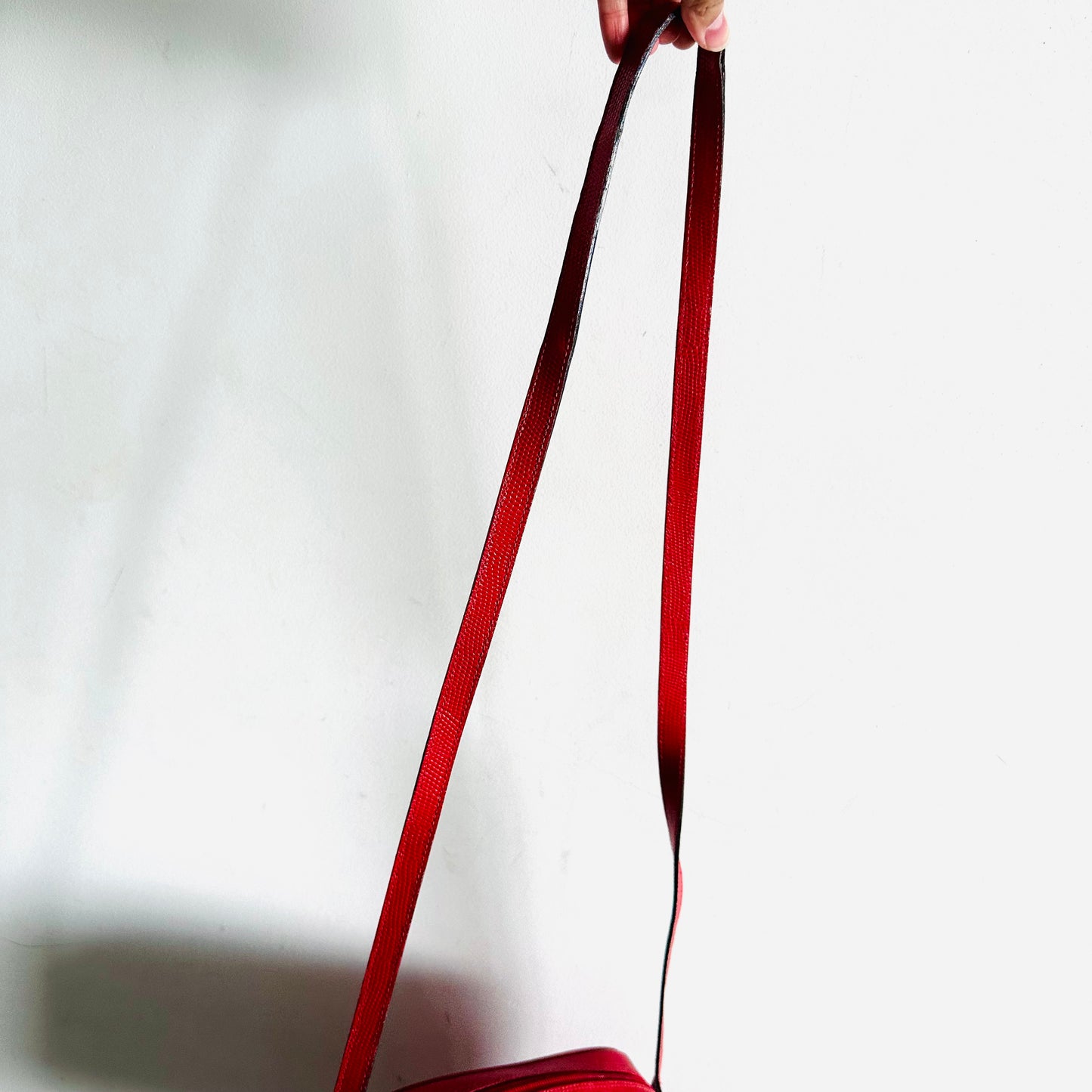 Salvatore Ferragamo Vara Bow Cherry Red GHW Camera Embossed Leather Shoulder Sling Bag