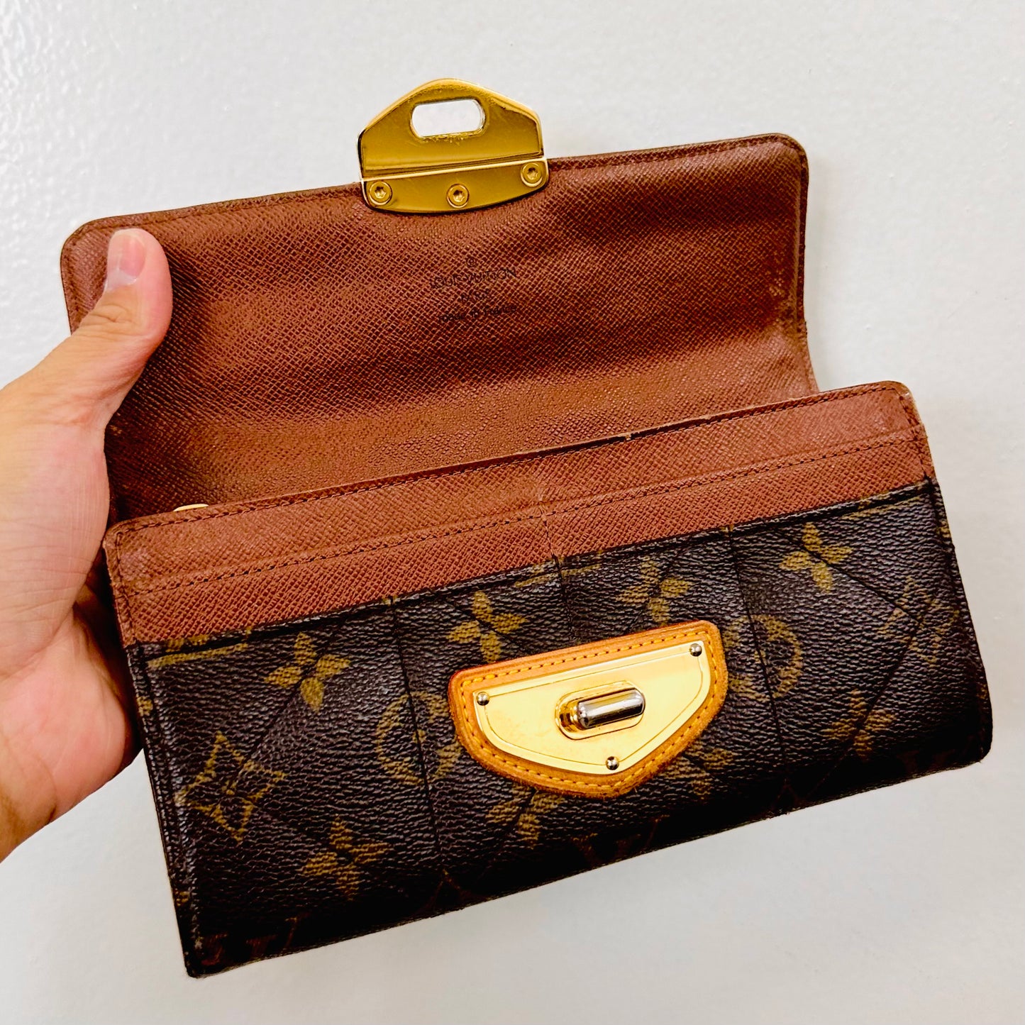 Louis Vuitton LV Etoile Sarah Monogram Logo GHW Puffy Padded Quilted Flap Long Wallet