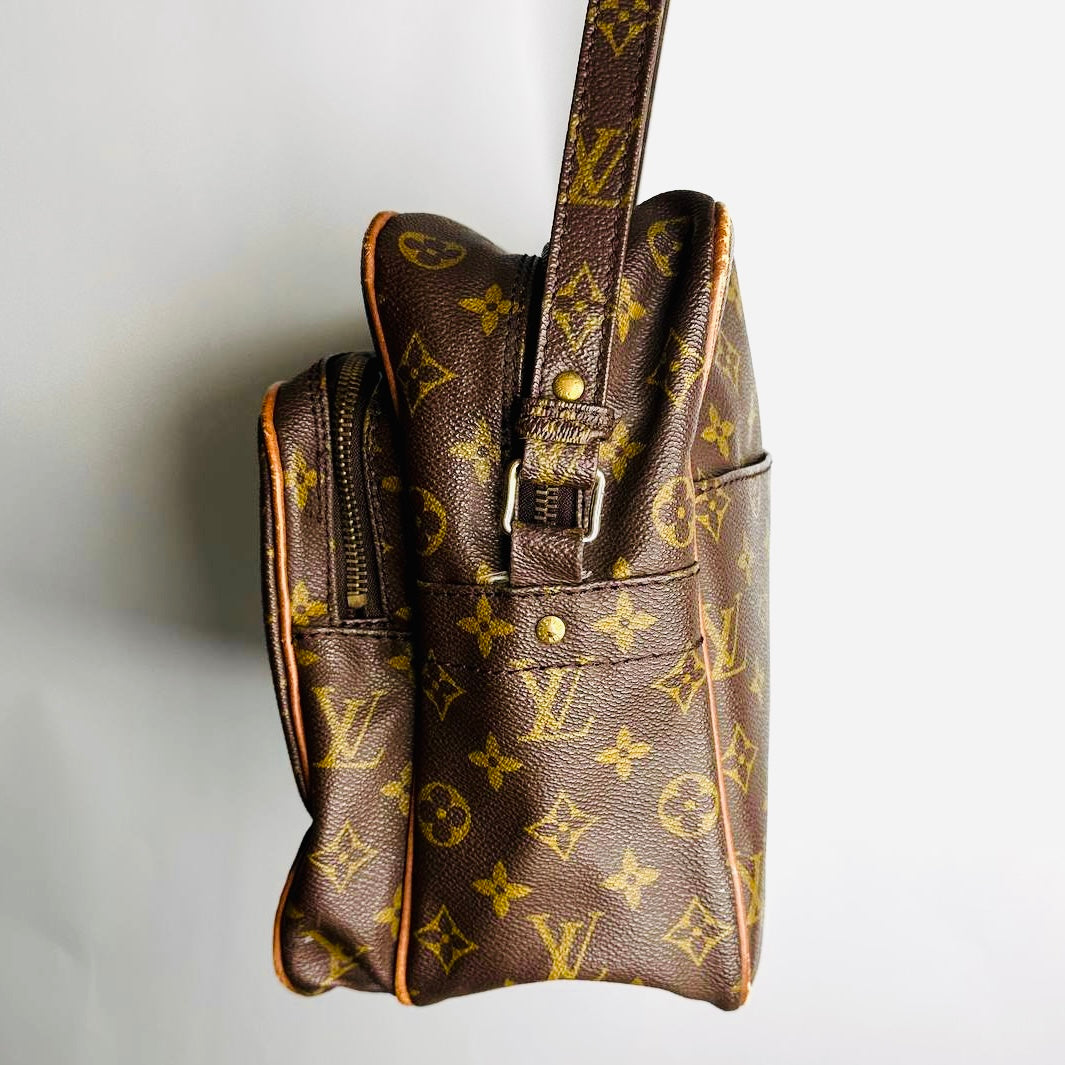Louis Vuitton LV Reporter Nile Monogram Logo GHW Camera Messenger Shoulder Sling Bag