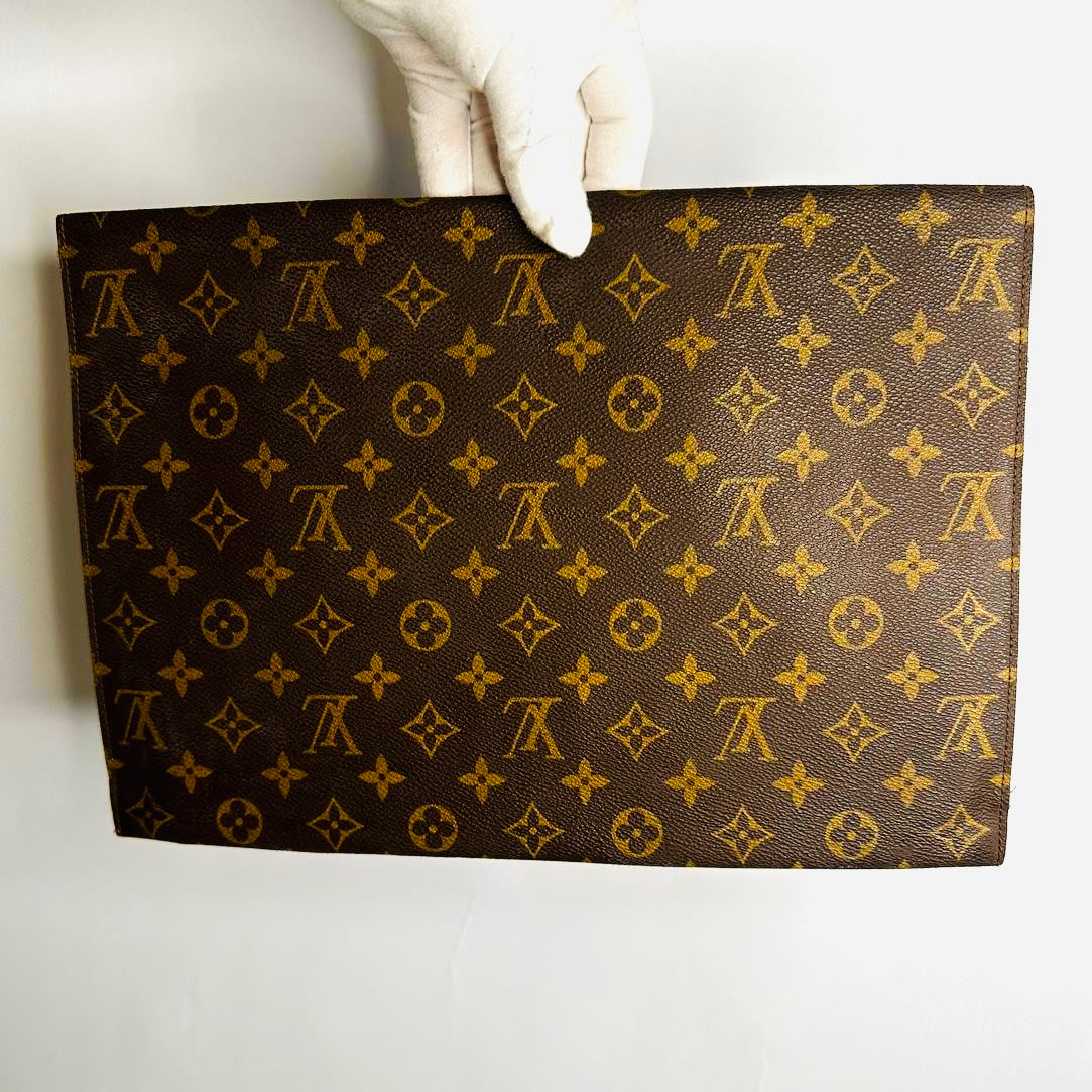 Louis Vuitton LV Poche Document Monogram Logo Flap Flat Pouch Case Clutch