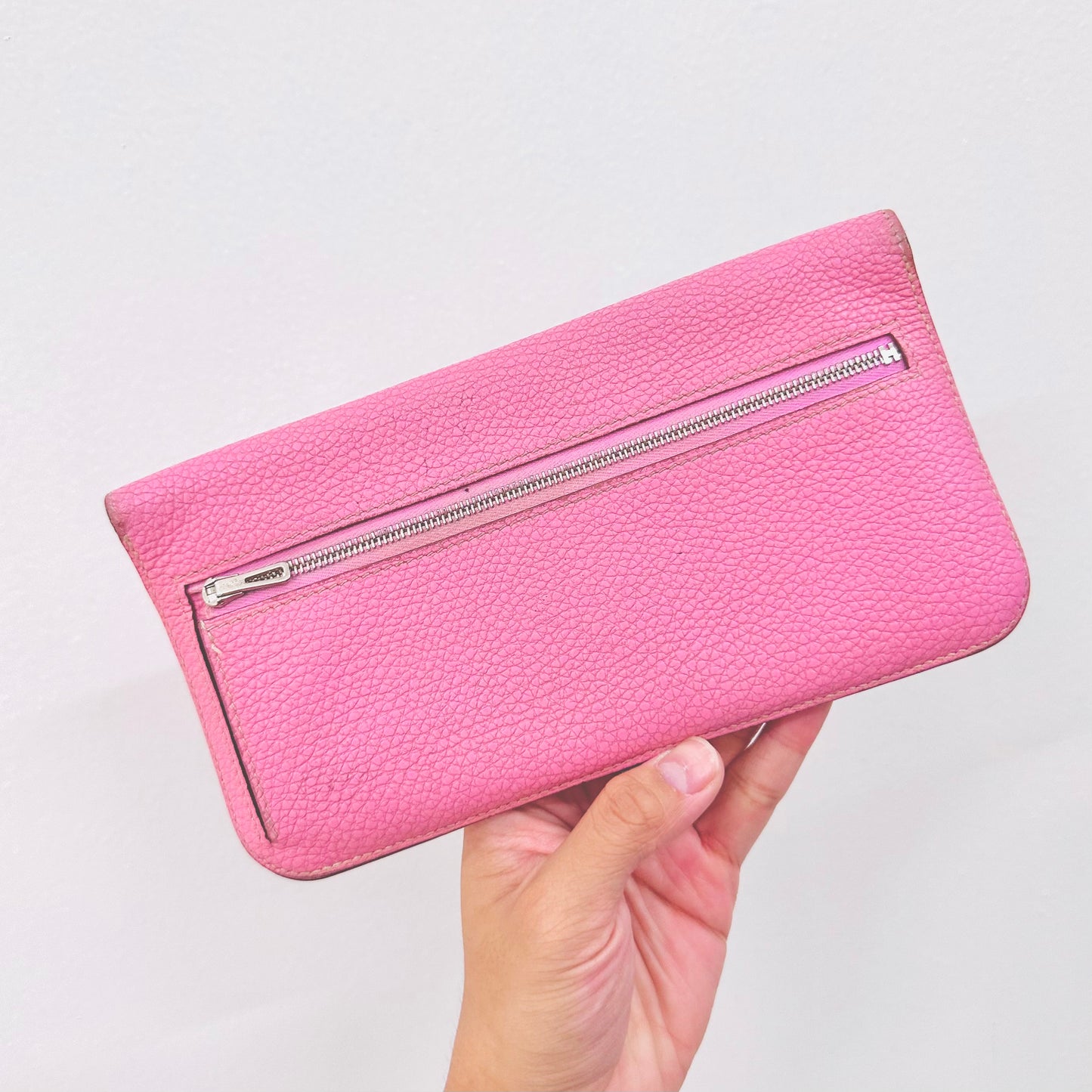 Hermes Dogon Bubblegum Pink / Gris Tourterelle Clemence Taurillon Leather H Long Bifold Flap Wallet