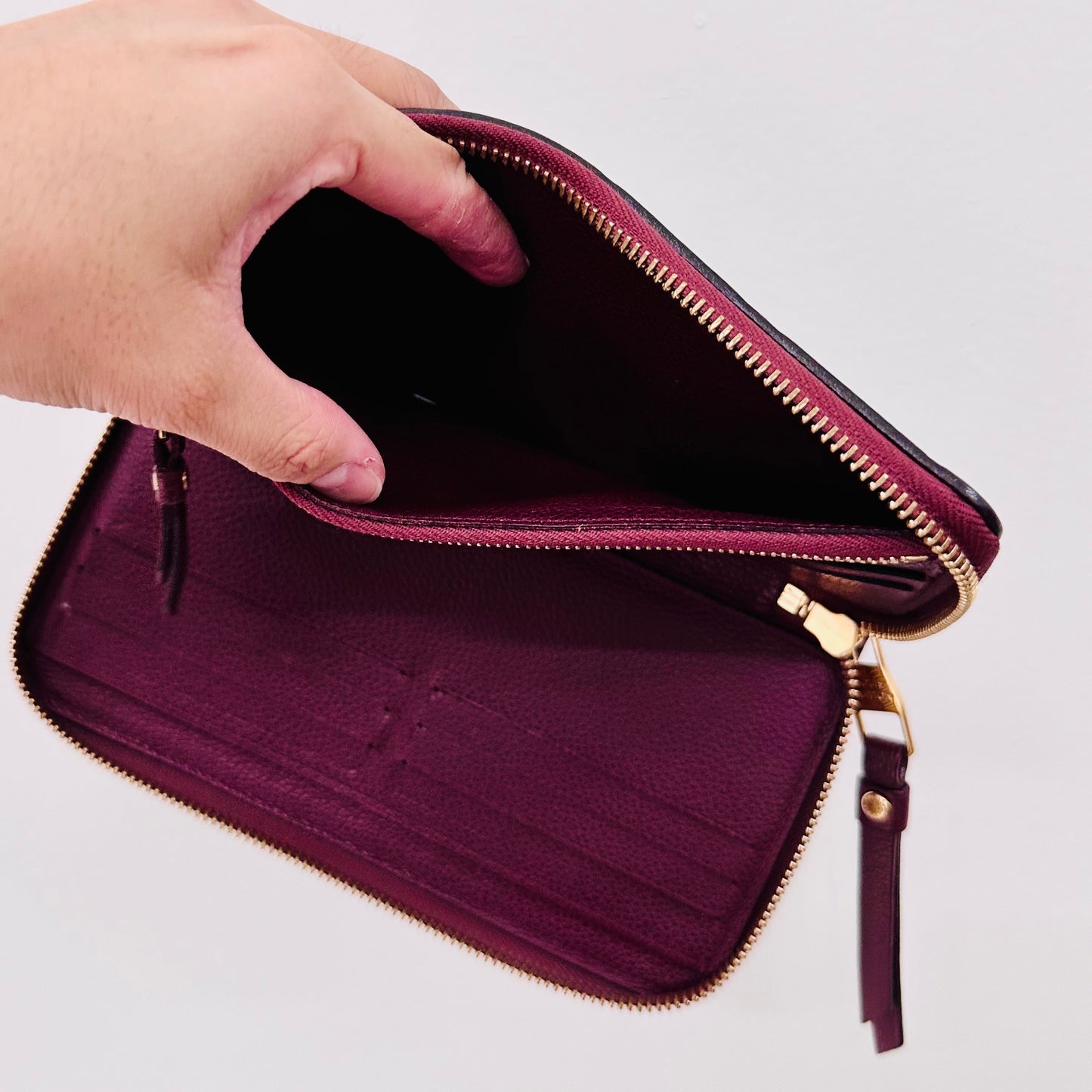 Louis Vuitton LV Burgundy Maroon GHW Monogram Empreinte Leather Classic Logo Zip Around Zippy Long Wallet