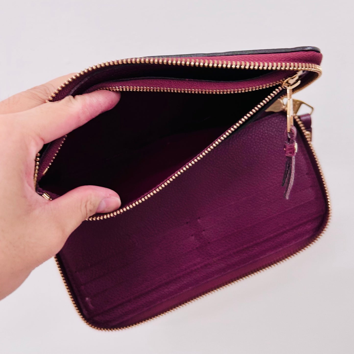 Louis Vuitton LV Burgundy Maroon GHW Monogram Empreinte Leather Classic Logo Zip Around Zippy Long Wallet