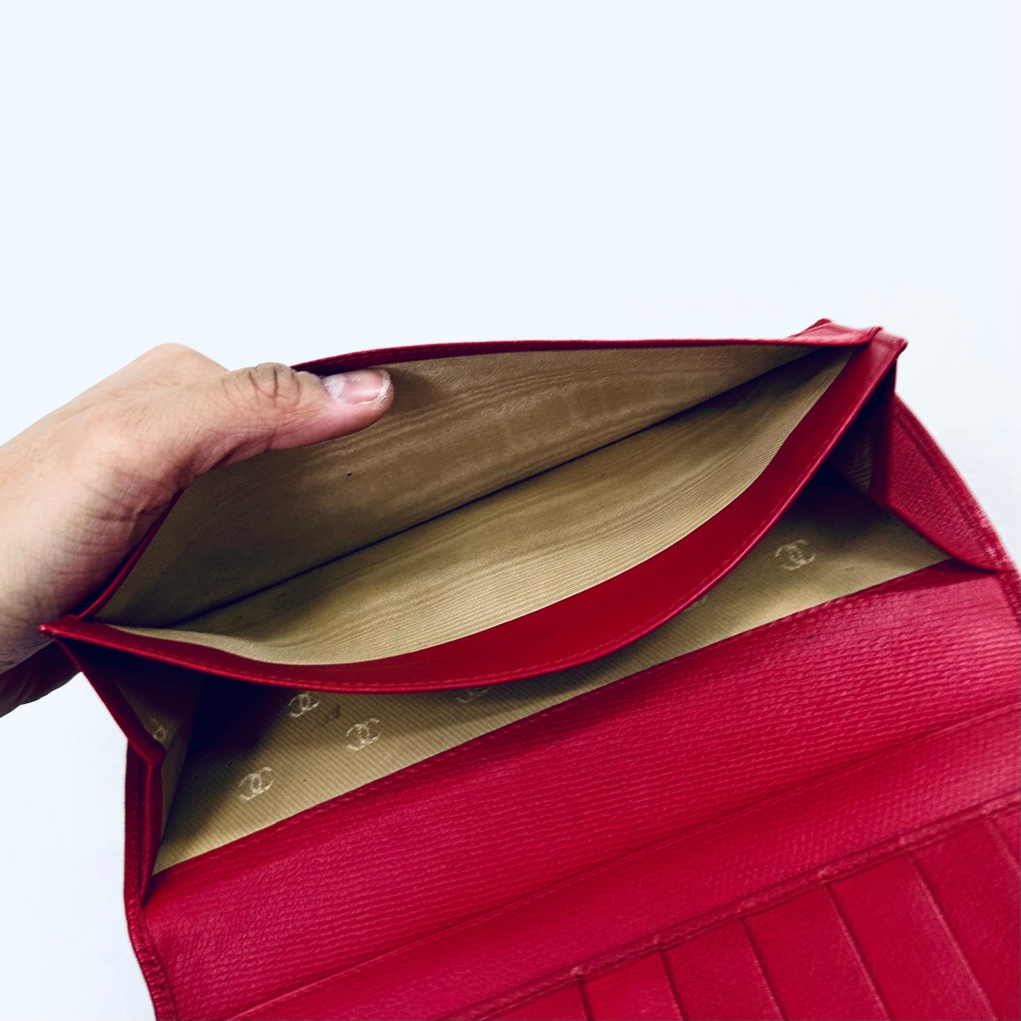 Chanel Red GHW CC Logo Grained Calfskin Leather Vintage Bifold Flap Long Wallet 8s