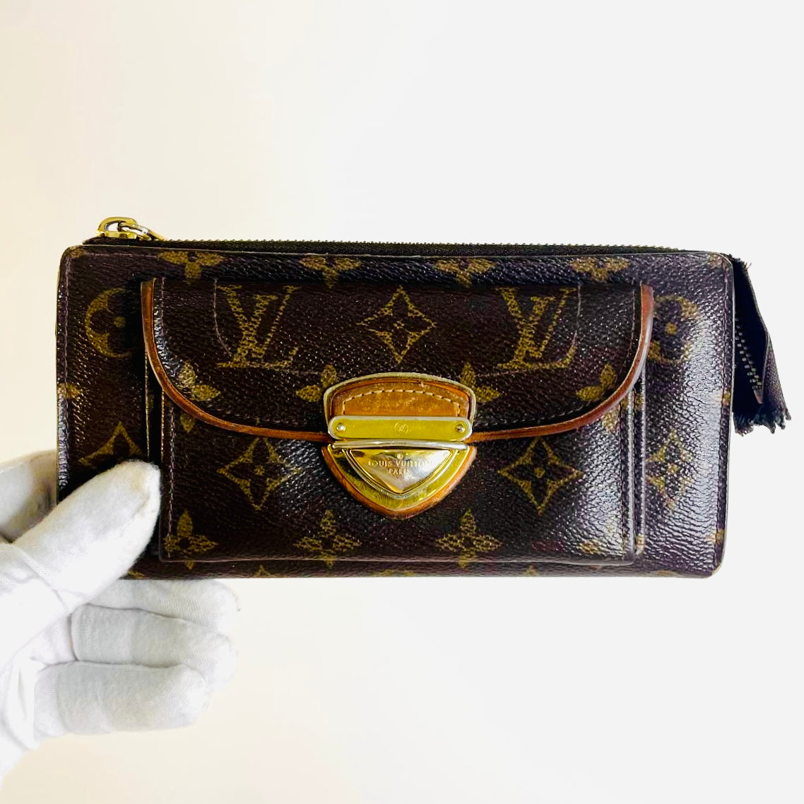 Louis Vuitton LV Astrid Monogram Logo GHW Flap Zip Long Wallet