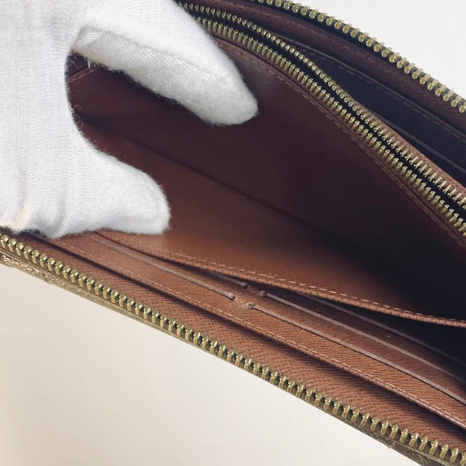 Louis Vuitton LV Astrid Monogram Logo GHW Flap Zip Long Wallet