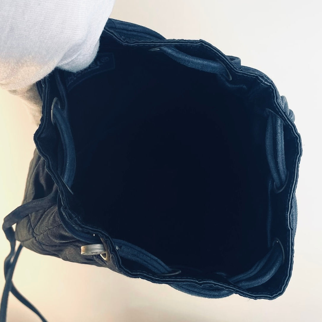 Chanel CC Navy Blue Monogram Logo Quilted Velvet Satin & Suede Bucket Drawstring Backpack Vintage Bag 6s