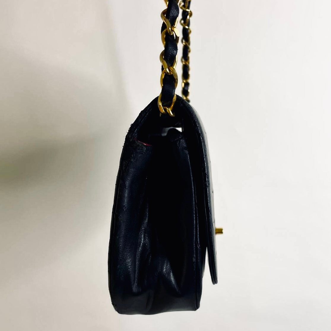 Chanel Black GHW Giant CC Monogram Logo Single Half Moon Full Flap Quilted Lambskin Vintage Turnlock Shoulder Sling Bag 0s