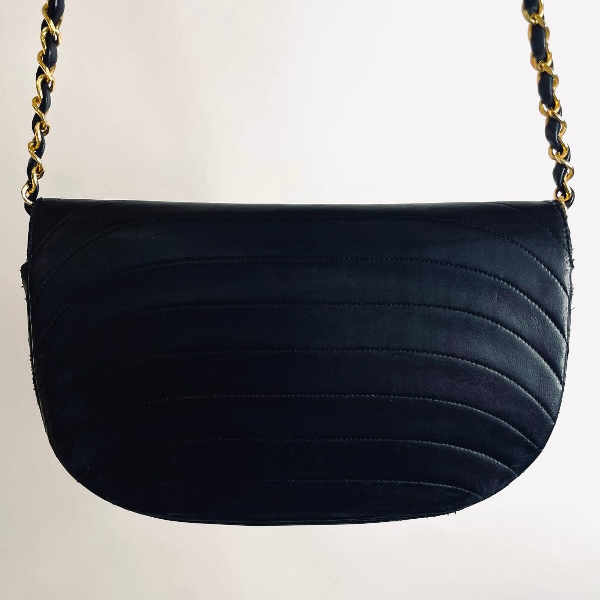 Chanel Black GHW Giant CC Monogram Logo Single Half Moon Full Flap Quilted Lambskin Vintage Turnlock Shoulder Sling Bag 0s
