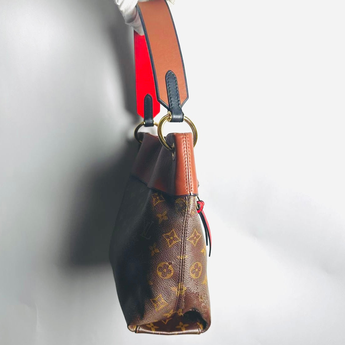 Louis Vuitton LV Tuileries Besace Monogram Logo GHW 2-Way Top Handle Hobo Baguette Shoulder Sling Bag