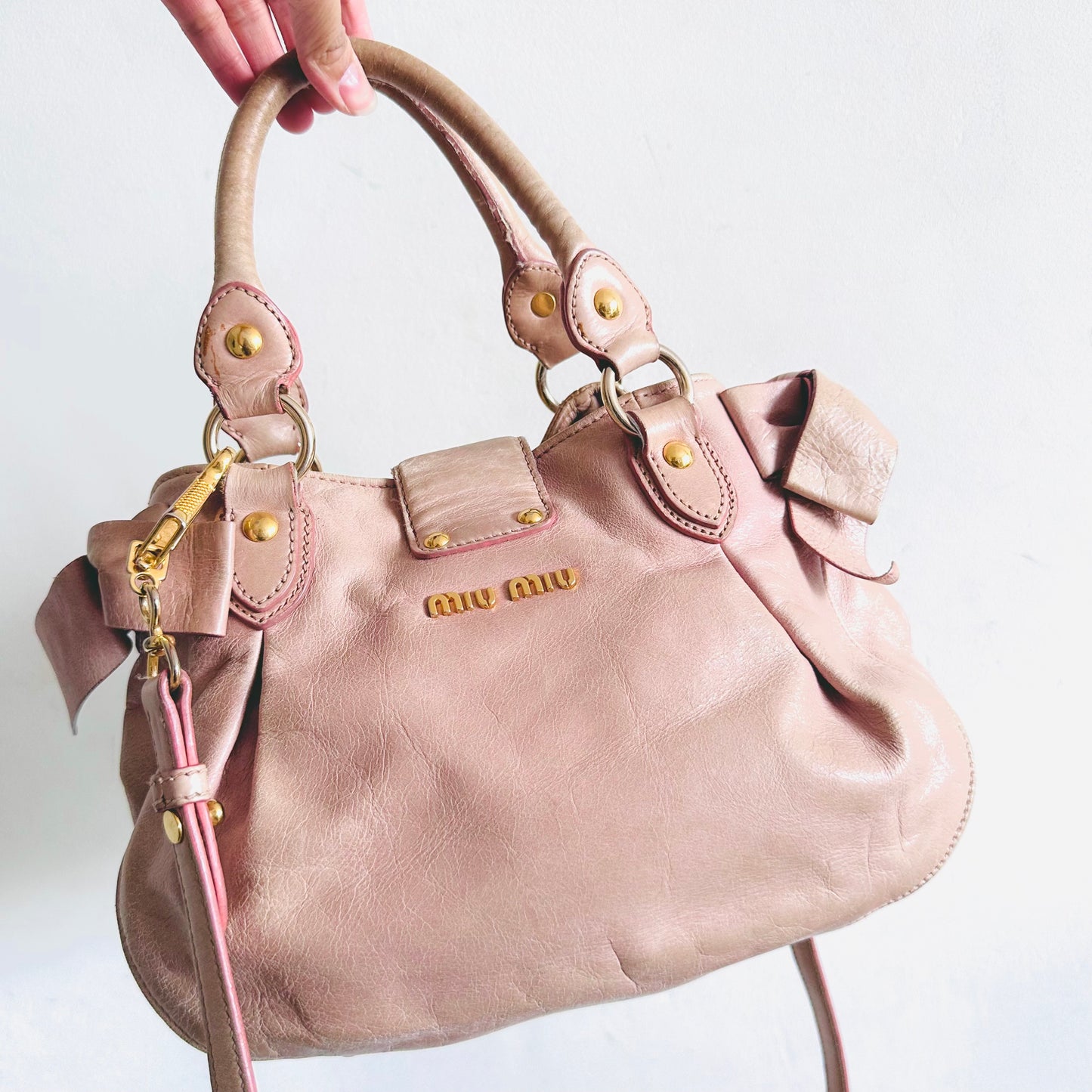 Miu Miu Blush Pink GHW Vitello Shine Bauletto Hobo Baguette Classic Logo 2-Way Shopper Shoulder Sling Tote Bag
