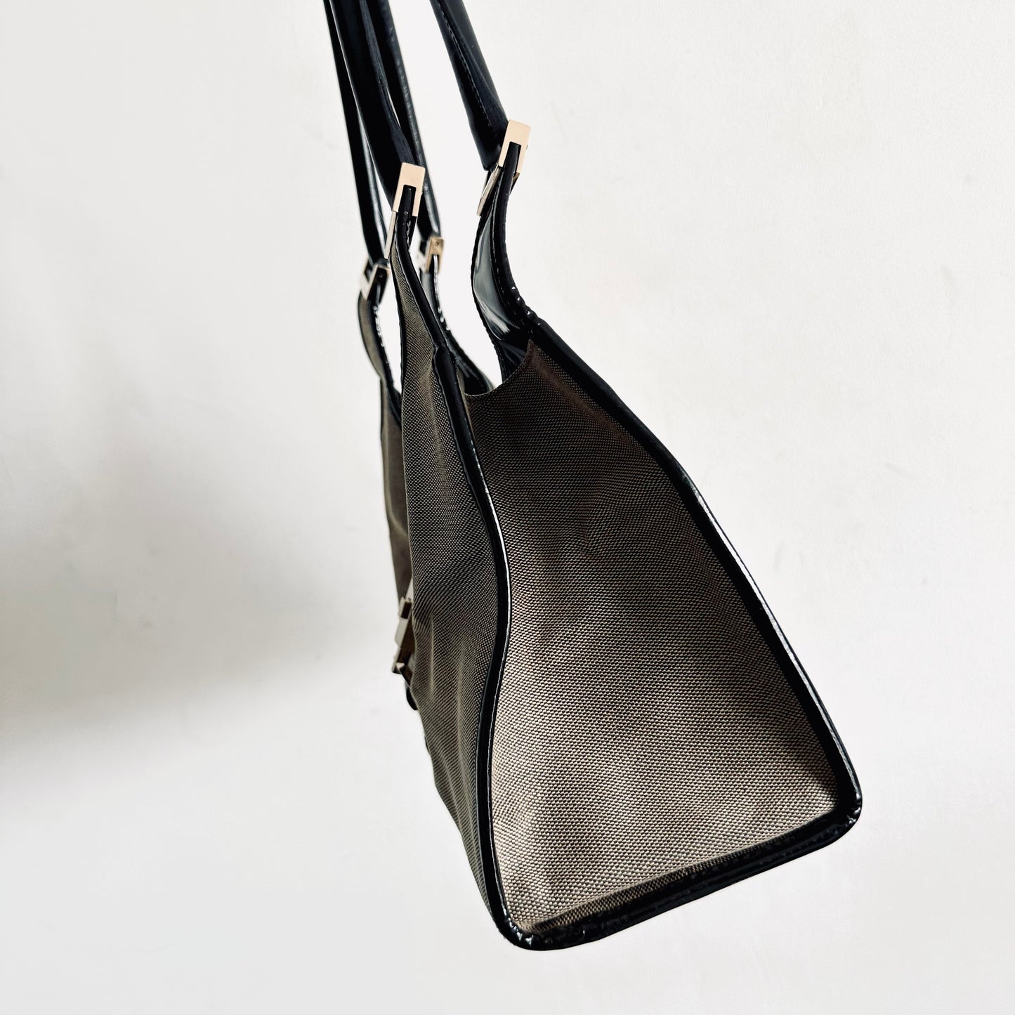 Gucci Jackie Grey / Black GHW Monogram Logo Flap Hobo Baguette Shoulder Bag