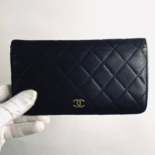 Chanel Black CC Logo Quilted Lambskin Flap Bifold Long Wallet 12s