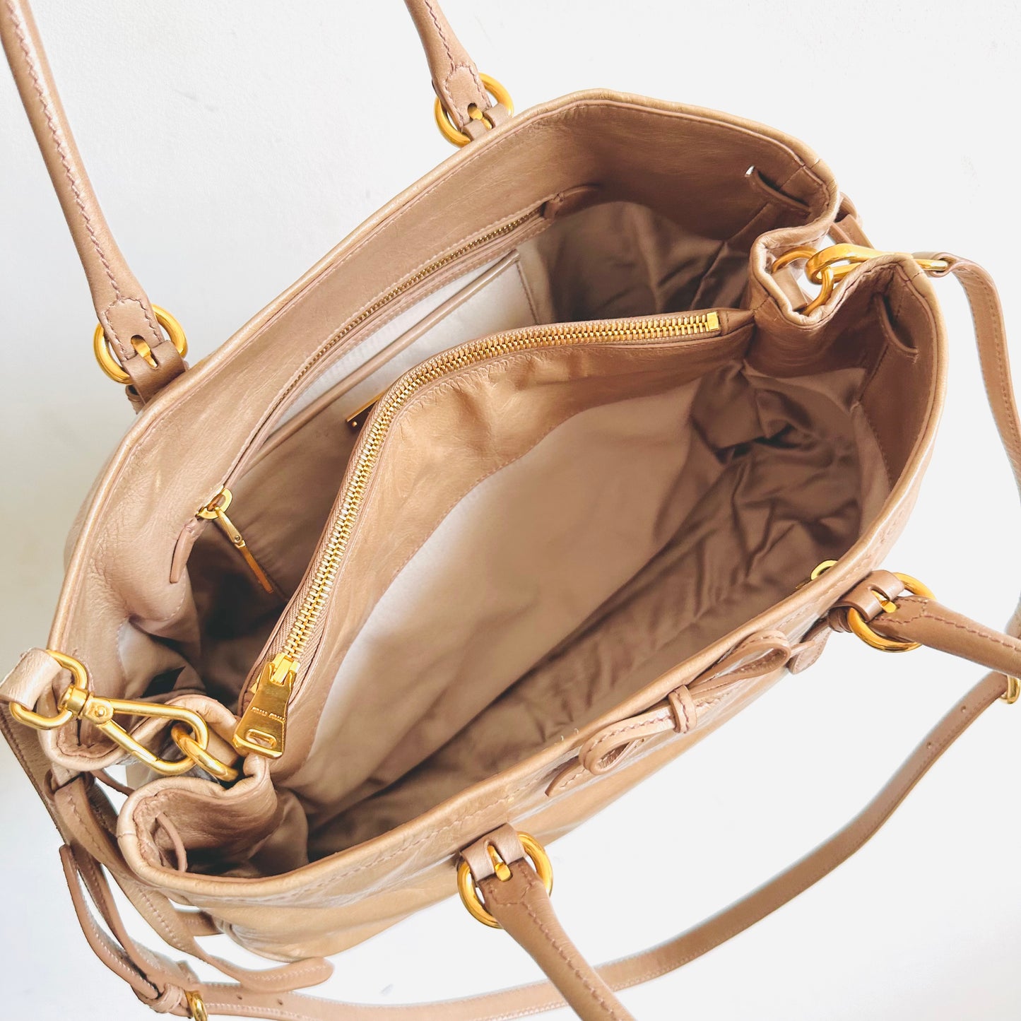 Miu Miu Blush Powder Pink GHW Vitello Shine Leather Classic Logo 2-Way Shopper Shoulder Sling Tote Bag