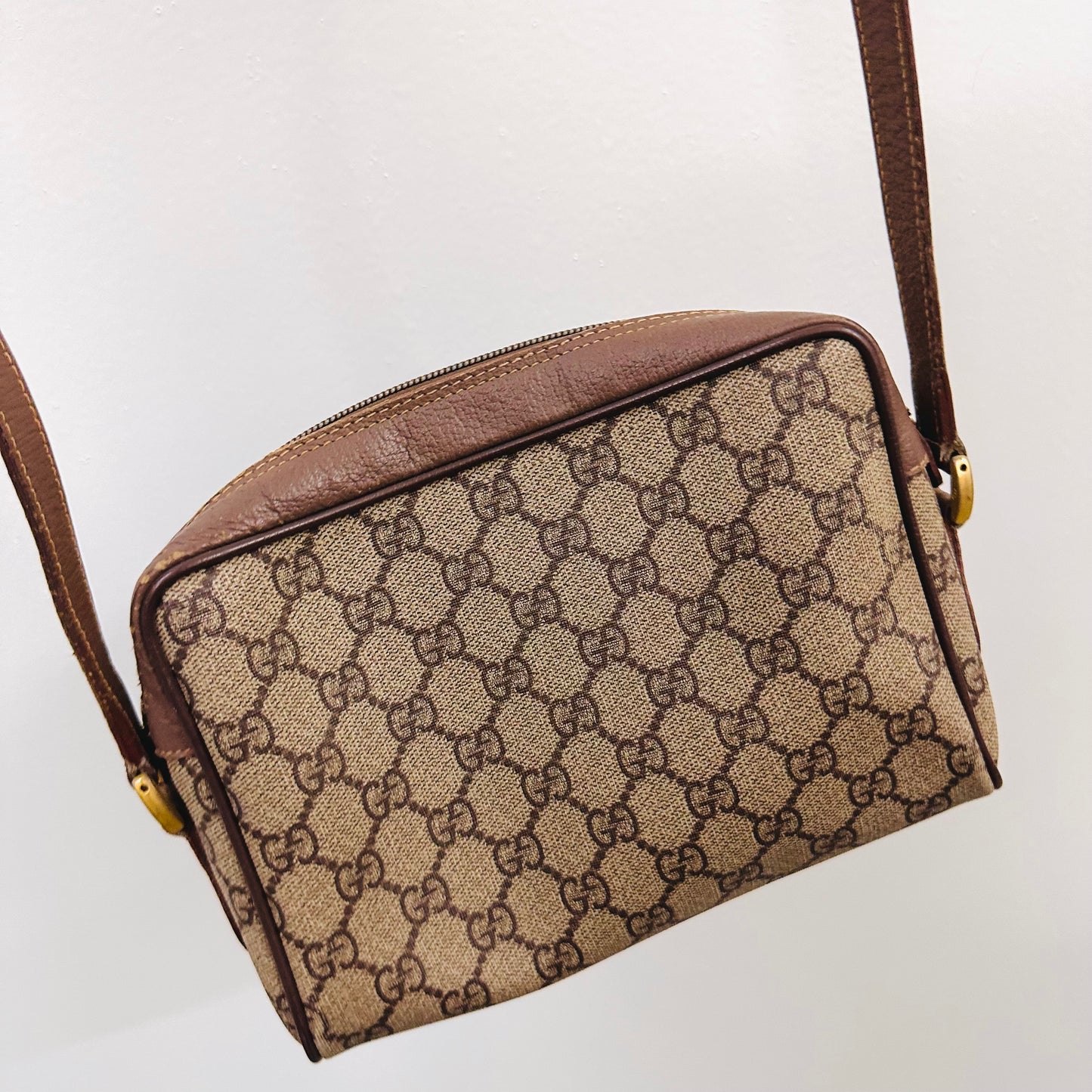 Gucci Ophidia Beige GHW GG Monogram Logo Web Striped Camera Shoulder Sling Bag