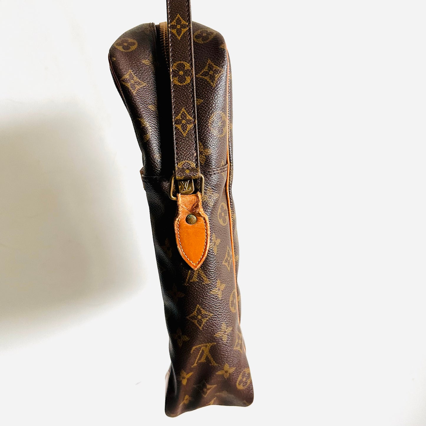 Louis Vuitton LV Marso Danube Monogram Logo GHW Camera Messenger Shoulder Sling Bag
