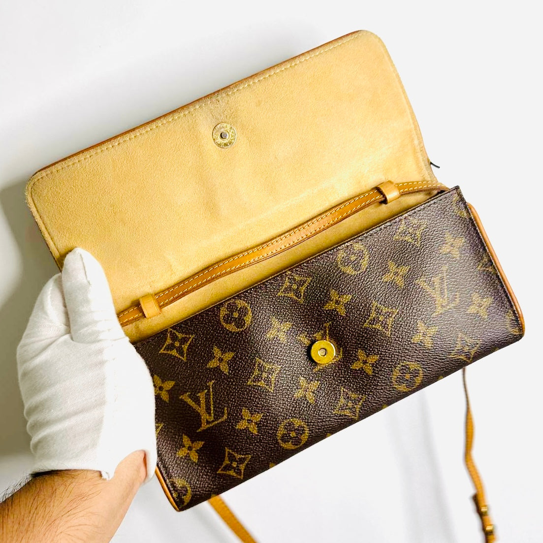 Louis Vuitton LV Pochette Twin GM Monogram Logo GHW Shoulder Sling Bag Clutch Pouch