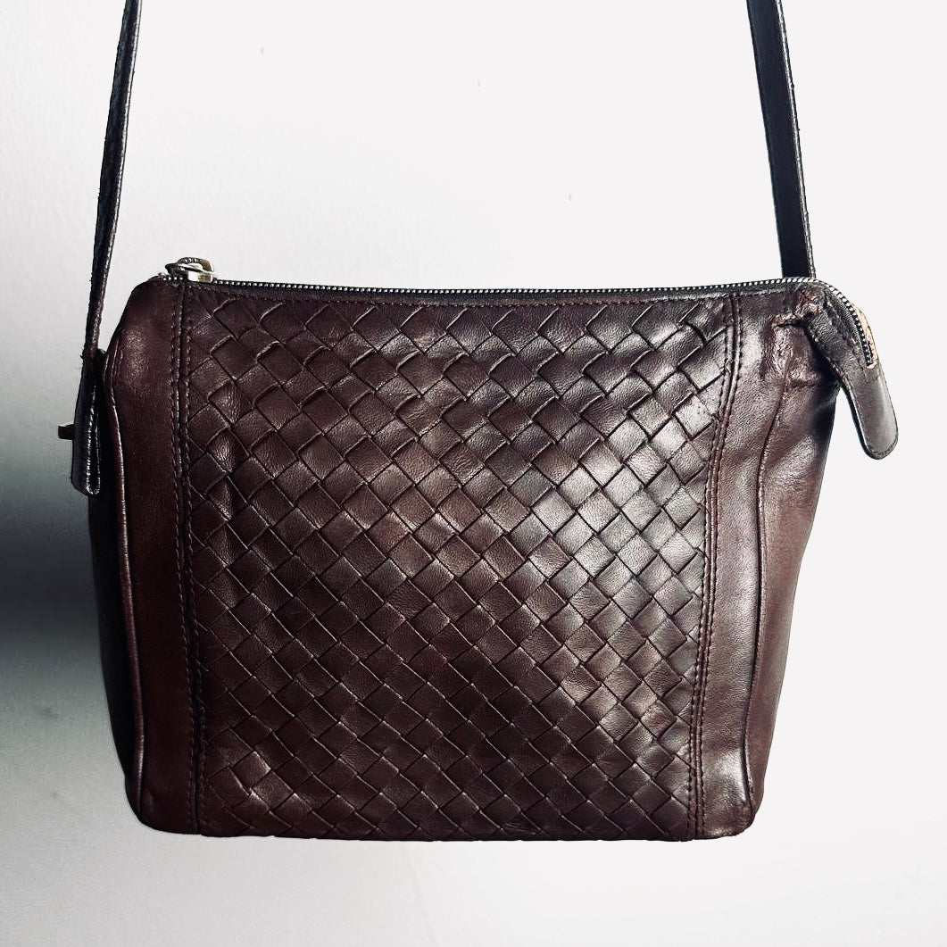 Bottega Veneta BV Dark Brown GHW Intrecciato Nappa Woven Leather Shoulder Sling Vintage Bag