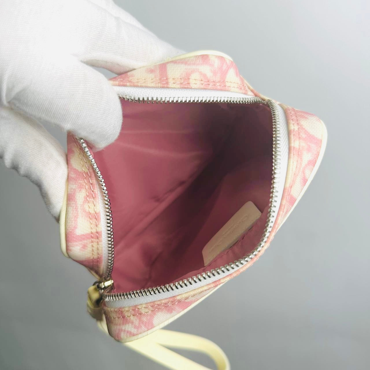Christian Dior CD Diorissimo Pink Oblique Monogram Logo Zip Wrislet Cosmetic Pouch Clutch Case